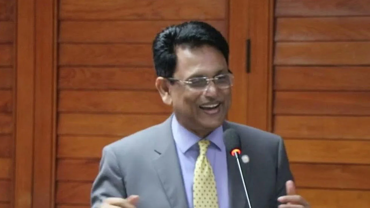 কোচিং সেন্টারে যেতে না হয়, সেভাবে সিলেবাস এবং কারিকুলাম তৈরী হচ্ছে : শিক্ষামন্ত্রী